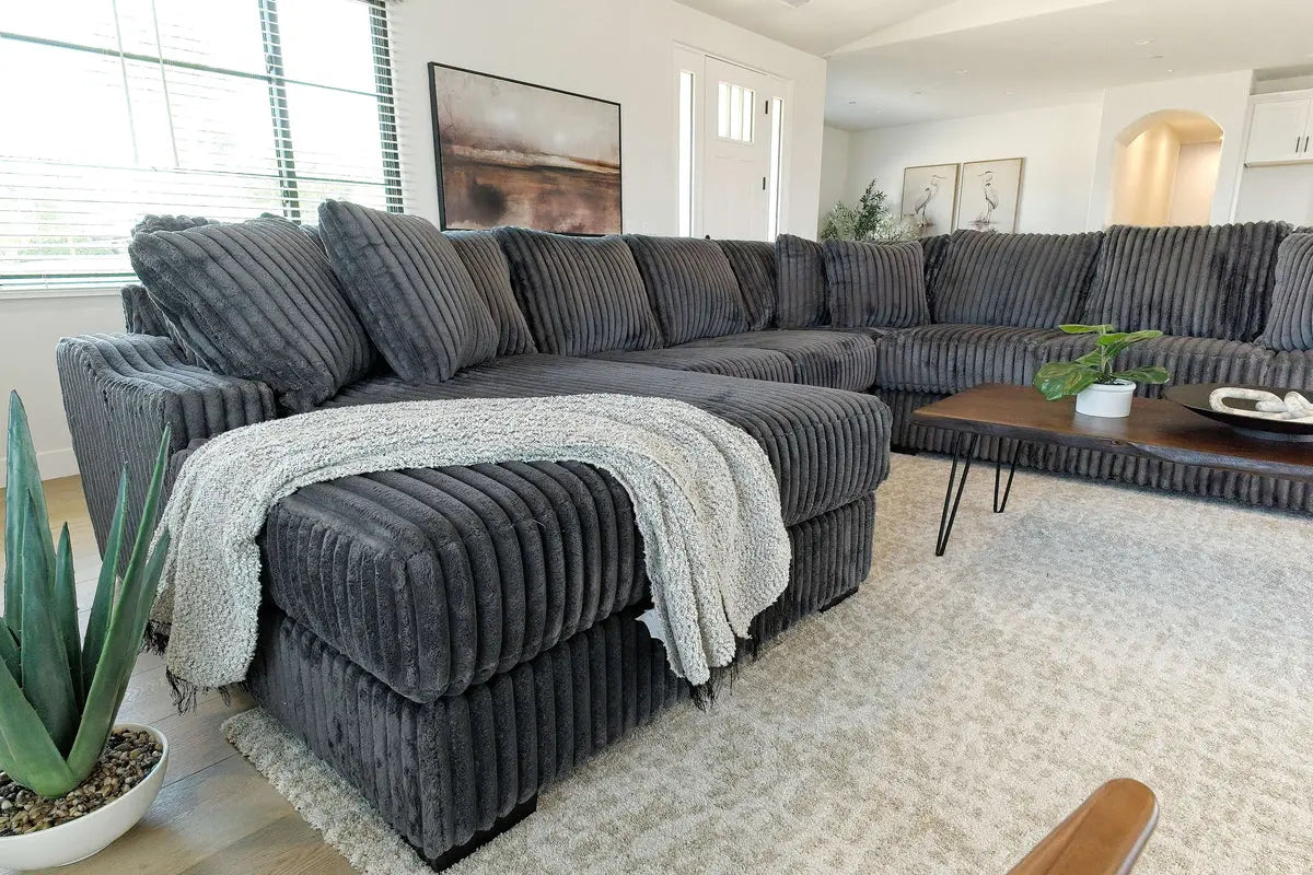 Casper Extra Large Tux Loveseat Chaise Sectional